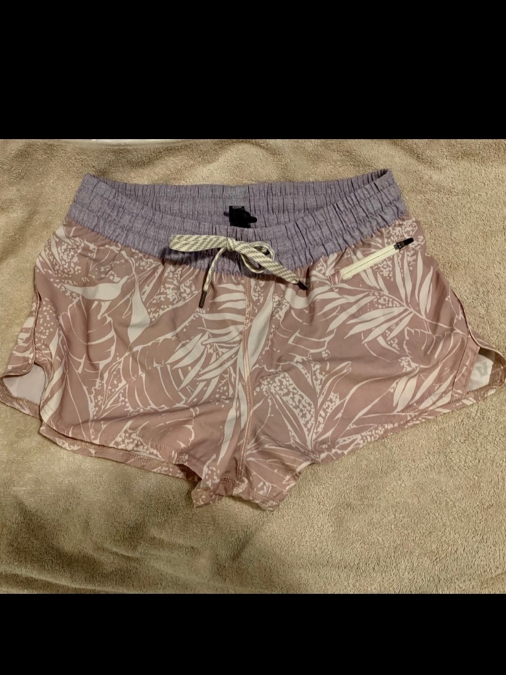 Vuori Mauve Leaf-Print Athletic Shorts